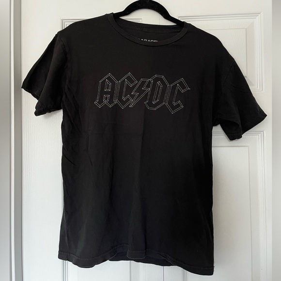 GARAGE AC/DC t-shirt - Picture 1 of 3